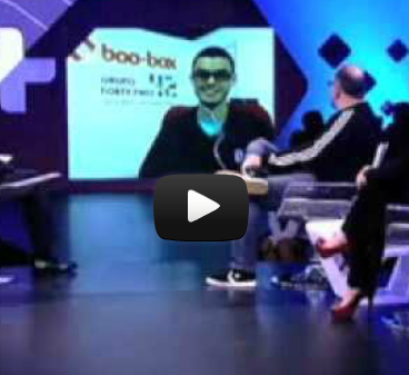 Marco Gomes e boo-box no programa Justus+